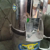 سبزی خرد کن ۳بار استفاده کردم درحد نو