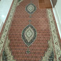 چند عدد فرش بزرگ و پادری|فرش|تبریز, |دیوار