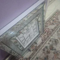 ساعت دیواری نگین دار