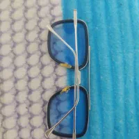 عینک آفتابی فریم آبی|زیورآلات و اکسسوری|اقبالیه, |دیوار