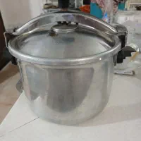 زود پز ۱۰ لیتری
