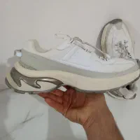 کفش خارجی از برند نایک اصل ویتنام|کیف، کفش، کمربند|مشهد, شهید علی محمدی|دیوار