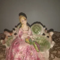 مجسمه قدیمی  سنگ