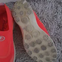 کفش ورزشی دخترانه برند skechers (سایز39)|کیف، کفش، کمربند|شهریار, یوسف آباد صیرفی|دیوار