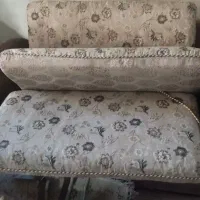 پشتی ۴عدد..