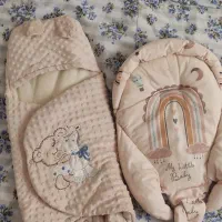 آغوشی و قنداق فرنگی