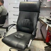 صندلی مدیریتی سالم