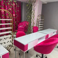 نیرو برای تمامی لاین های ارایشگری و شنیون کار