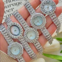 ساعت نقره دستبند نقره سرویس نقره