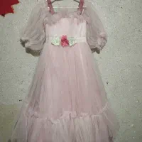 تعدادی لباس عروس دخترانه