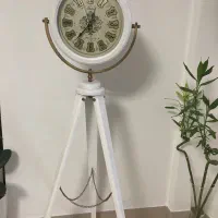 ساعت ایستاده