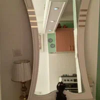 آینه کنسول تمیز و سالم