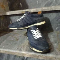 کتونی خارجی