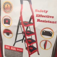 نردبان ۴پایه