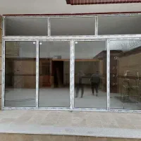 سازنده انواع درب و پنجره و توری آلومینیومی