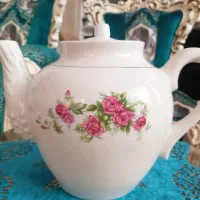 قوری گل سرخی
