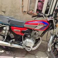 موتور سیکلت فروشی