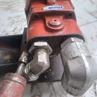 پمپ هیدرولیک.جک کمپرس|خودرو سنگین|شهرکرد, |دیوار