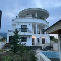 فروش-ویلای-استخر-دار-داخل-مجموعه-با-نگهبانی