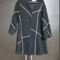 تعدادی لباس بارانی ومانتووپیراهن دخترانه درنو