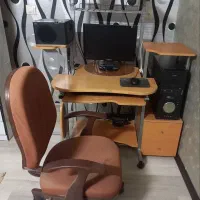 کامپیوتر میزکامپیوتر صندلی