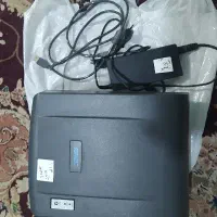 لیبل زن یو 100