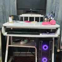 میز کامپیوتر