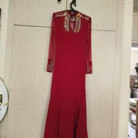 پیراهن و مانتو در حد نو