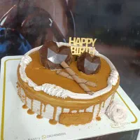 چند خانم یا آقا  جهت کار در کارگاه قنادی