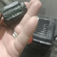 انگشتر سنگ یشم کهنه و یه مهر سندلوس یا کهربا