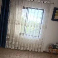 2عدد پرده همراه میله پرده وکتیبه