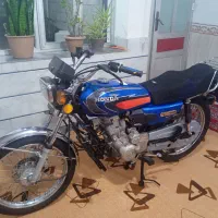 موتور سیکلت همتاز150