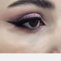 آرایشگر مدل میکاپ