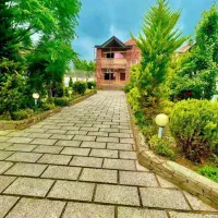 بهشت-سرسبز-450-متر-زمین-خوش-ساخت-جنگلی