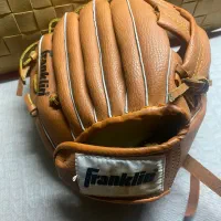 توپ کلکسیونی دستکش بیسبال توپ بیسبال راکت تنیس|ورزشهای توپی|تهران, فرمانیه|دیوار