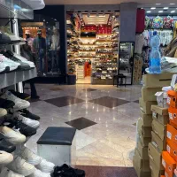 فروشنده خانم سیتی سنتر