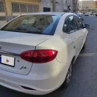 جک j4 (جی۴) سفید مدل ۱۴۰۴|خودرو سواری و وانت|تبریز, |دیوار