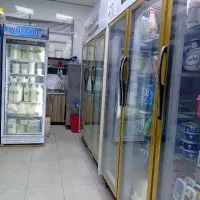 سلام نیازمند فروشنده در فروشگاه لبنیات سنتی