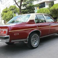 متخصص بازسازی و نقاشی خودروهای کلاسیک