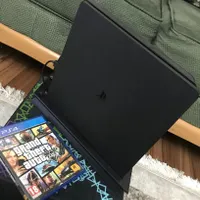 ps4/ slim/500g