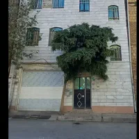 چهار ۴ ونیم طبقه تکواحدی ملکیت باغ کاشانی عرفان