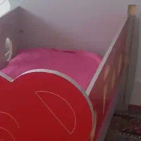 تخت خواب بچه