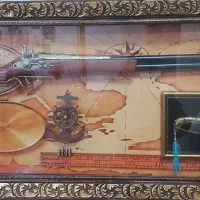 تابلو دیواری اسلحه و تپانچه