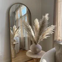 استخدام ناخن کار ،رنگ کار
