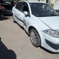 مگان مدل ۸۹ تصادفی روشن حرکت