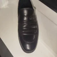 چهار جفت کفش در حد
