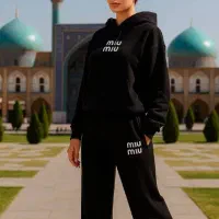 هودی|لباس|ساوه, |دیوار