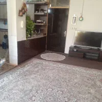 اجاره-همکف-حیاط-دار