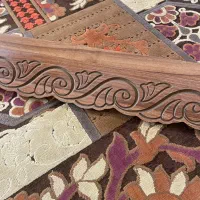 کتیبه(قاب پرده)