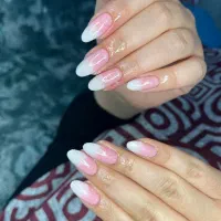 کاشت ناخن|خدمات آرایشگری و زیبایی|سنندج, |دیوار